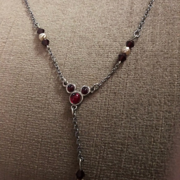 🎠Disney Look Costume Necklace - 732 $3 w/bundle- MUST BUNDLE - Picture 3 of 3